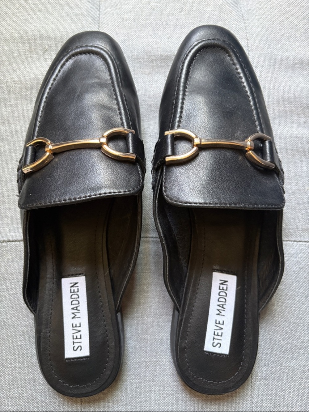 Steve Madden Black Leather Slip-On Loafers with Gold Bit 7.5 NWT